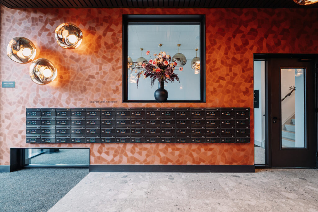 Sfeervolle centrale entree van project City West in Nieuwegein