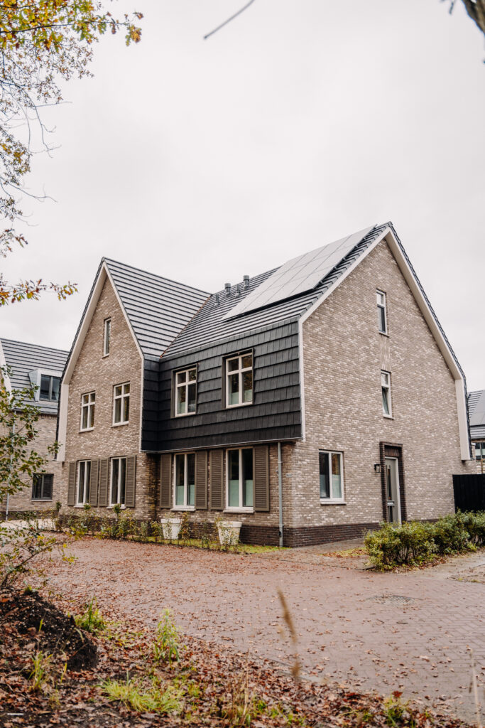 Nieuwbouwproject De Meyster in Soesterberg gezien vanaf de straatkant